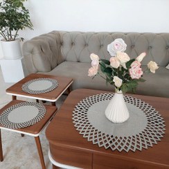 مناسب ترین رومیزی برای میز عسلی چوبی
